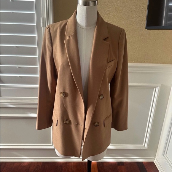 Sezane Jackets & Blazers - Sezane Tan Christie Blazer Size 38